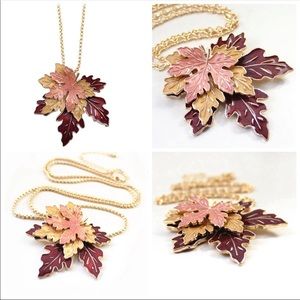 NWT Maple Leaf Necklace
